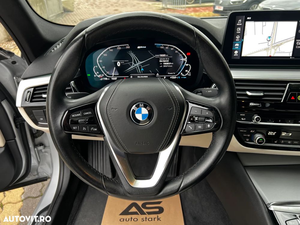 BMW Seria 5 530e AT PHEV - 25