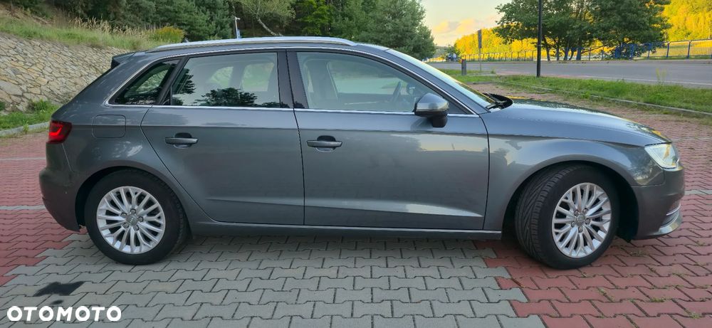 Audi A3 Sportback 2.0 TDI - 3