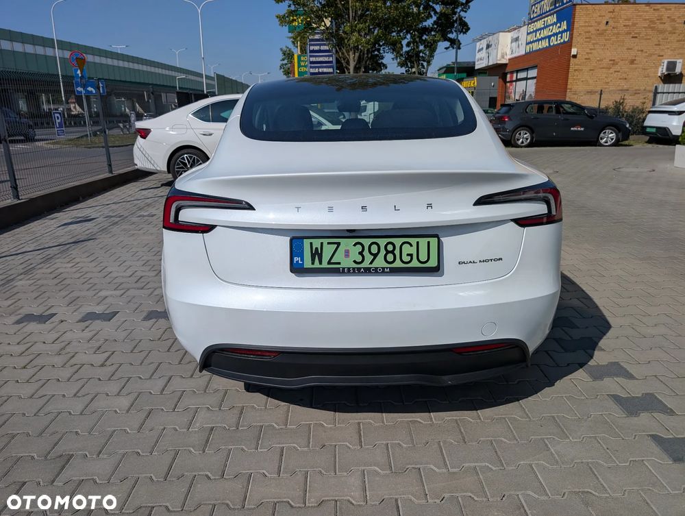 Tesla Model 3 Long Range AWD - 6