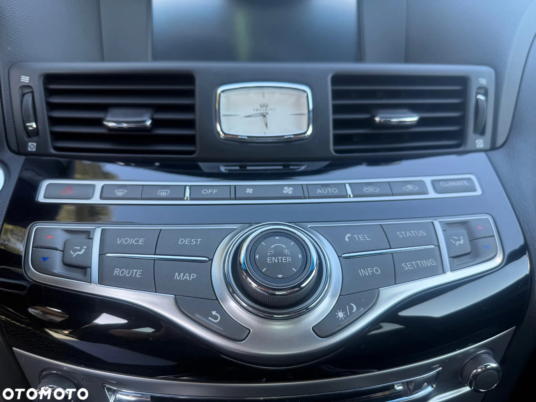 Infiniti Q70 2.2d Sport Tech - 6