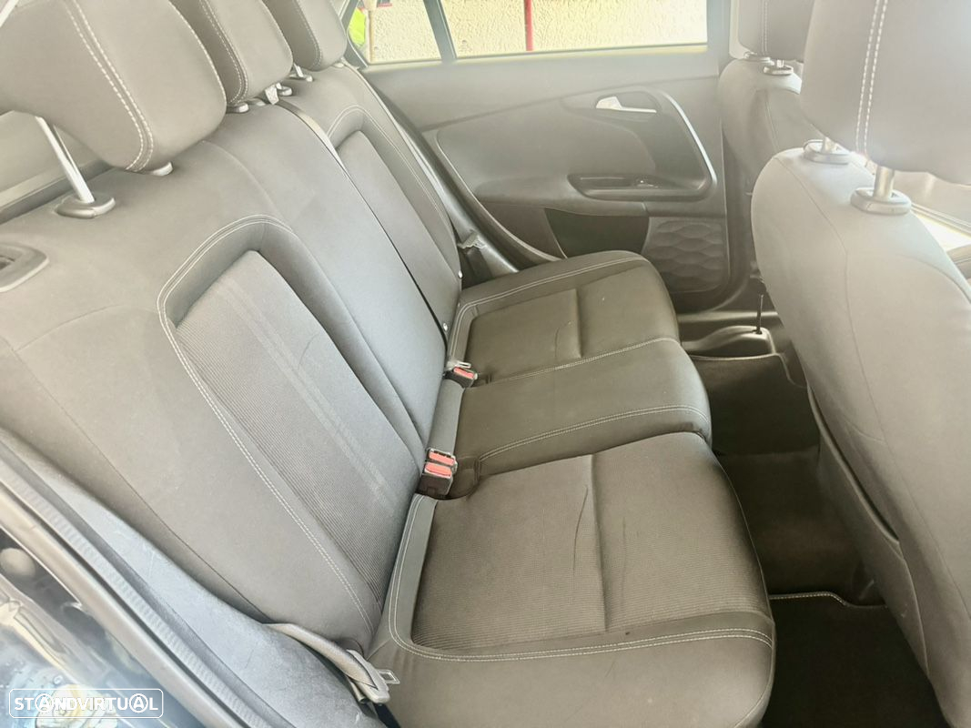 Fiat Tipo Station Wagon 1.6 M-Jet Lounge J17 - 14