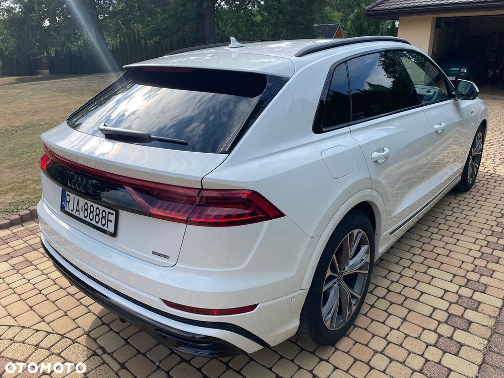Audi Q8 55 TFSI mHEV Quattro Tiptronic - 5