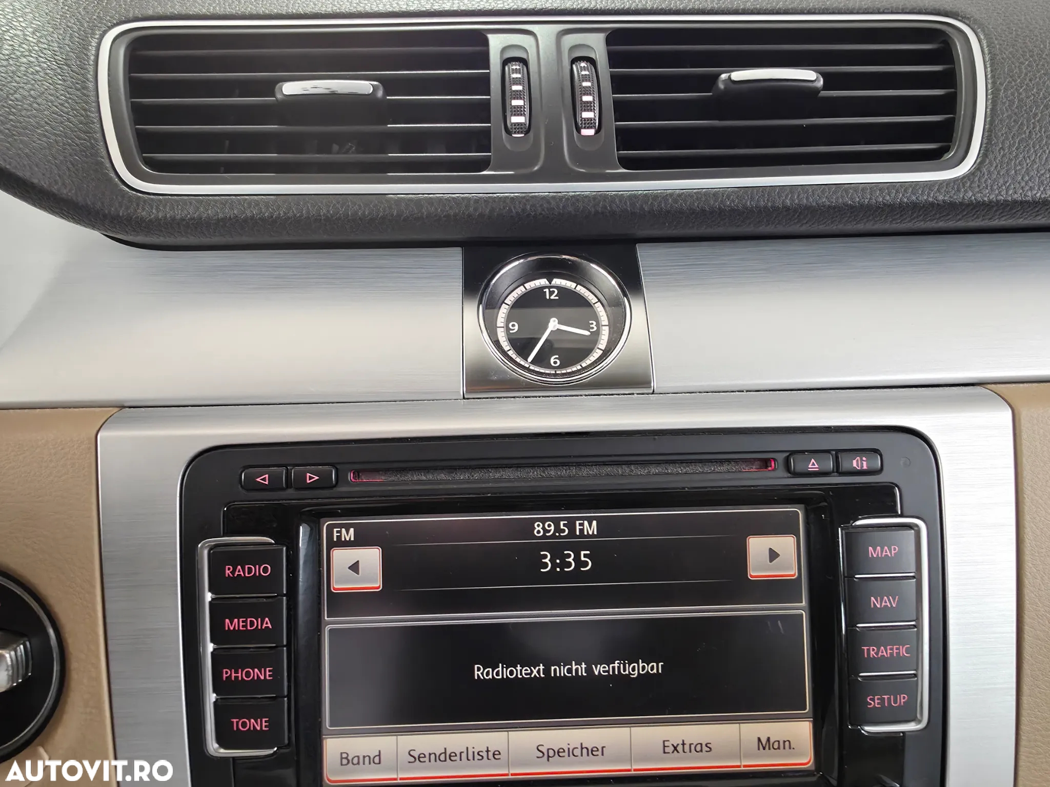 Volkswagen Passat CC 2.0 TSI DSG - 17