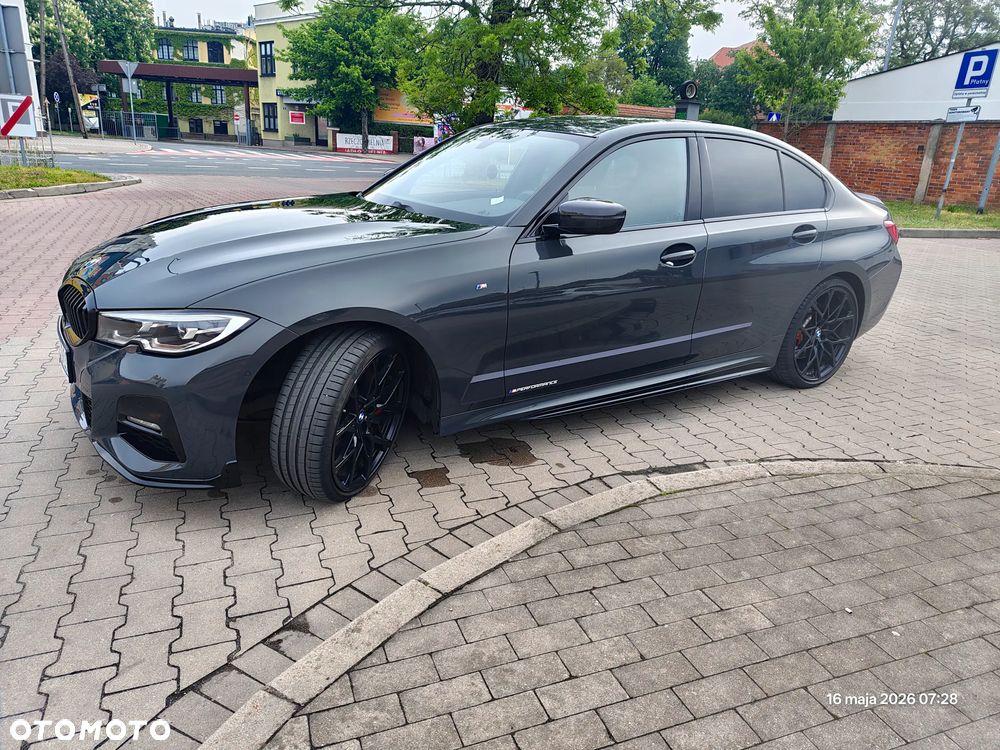 BMW Seria 3 330i xDrive M Sport sport - 9