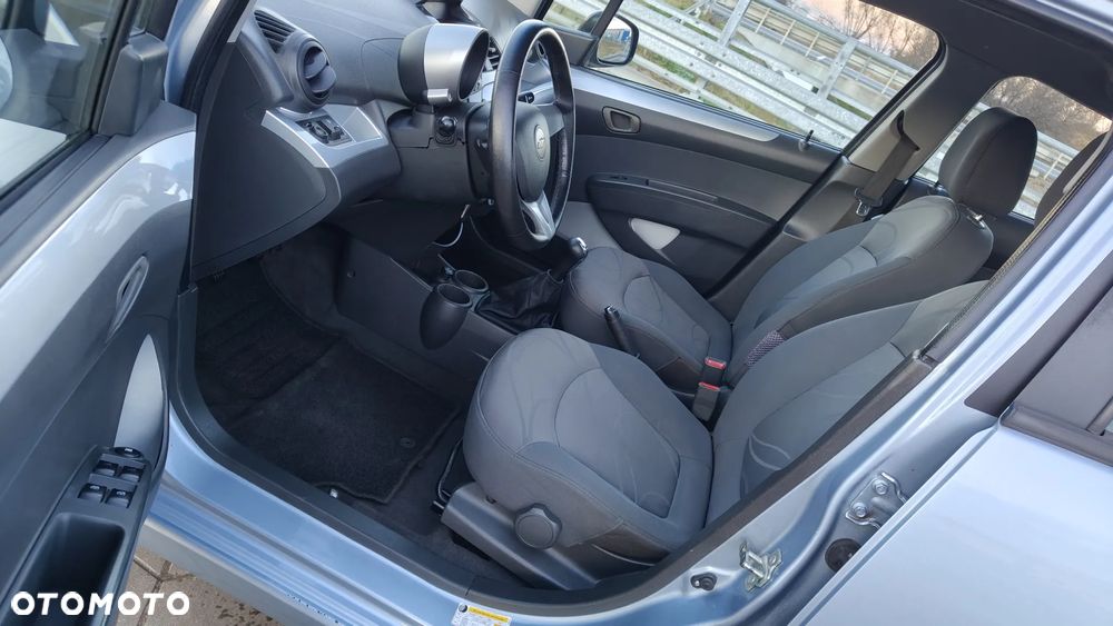 Chevrolet Spark - 15