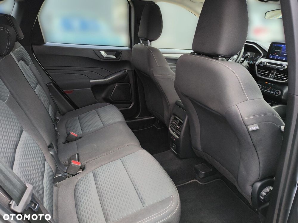 Ford Kuga - 21