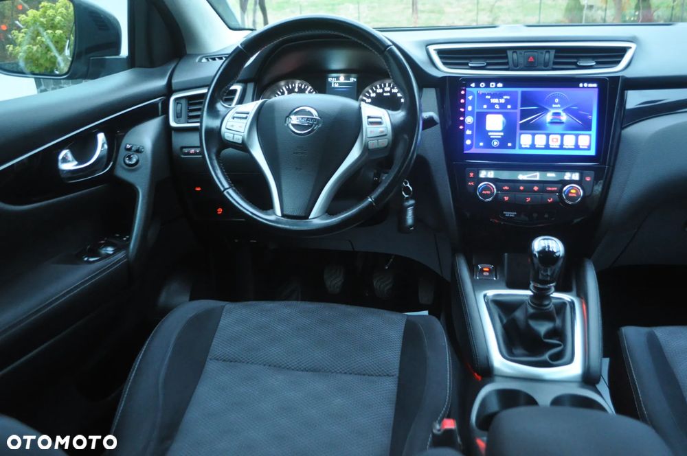 Nissan Qashqai 1.6 DIG-T Tekna - 23