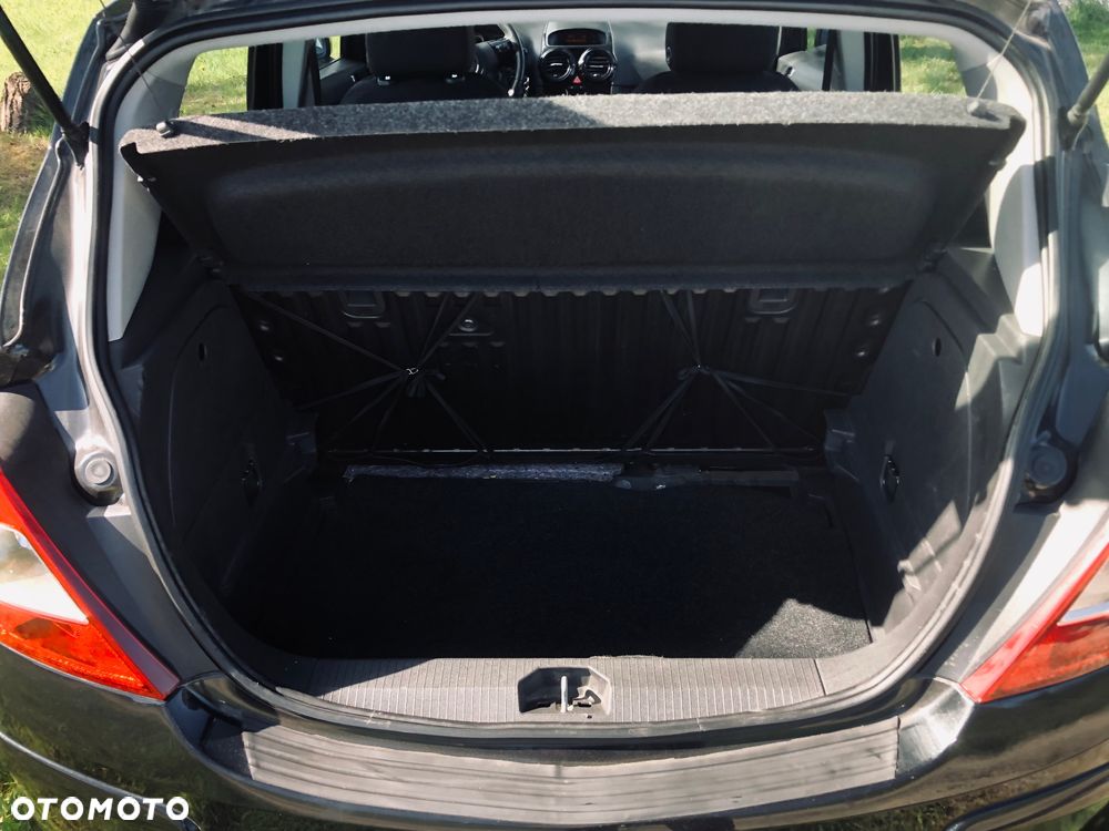 Opel Corsa 1.4 16V Color Edition - 13