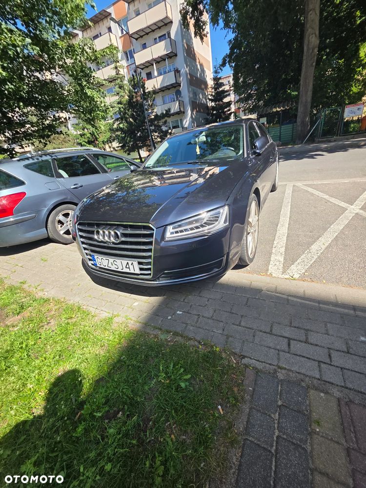 Audi A8 4.0 TFSI L Quattro - 10