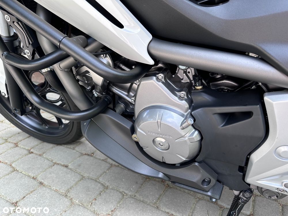 Honda NC - 9