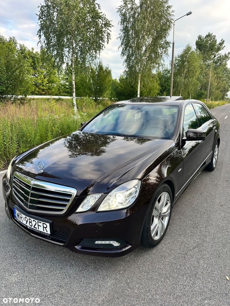 Mercedes-Benz Klasa E 350 CDI DPF BlueEFFICIENCY 7G-TRONIC Avantgarde - 11