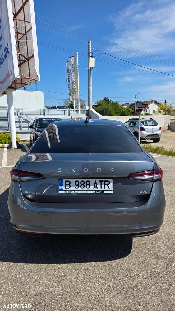 Skoda Superb 2.0 TDI 4X4 DSG Laurin & Klement - 7