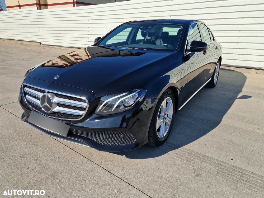 Mercedes-Benz E - 18