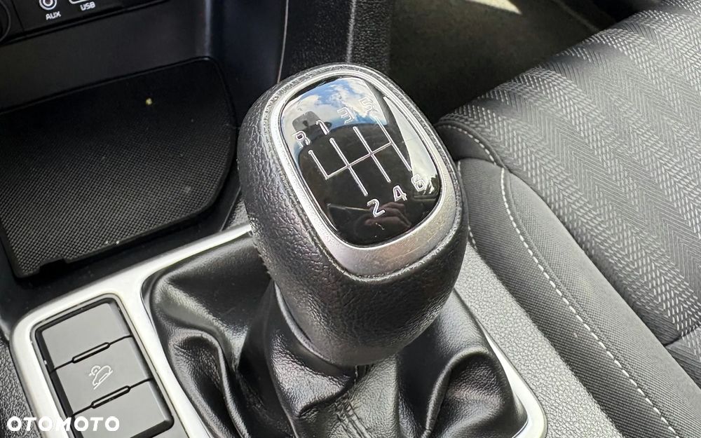 Kia Sportage 1.6 GDI L 2WD - 33