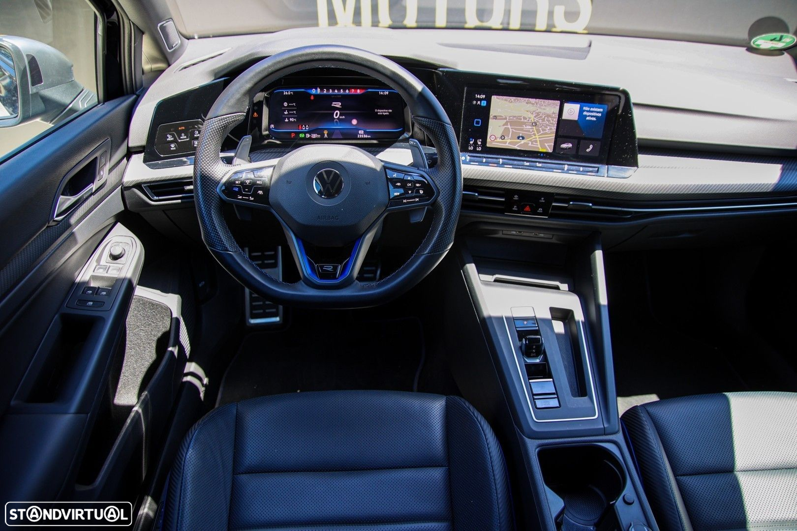 VW Golf 2.0 TSI R DSG - 31