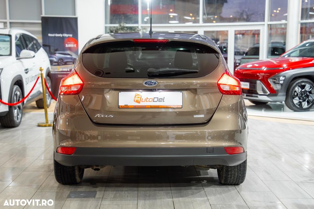 Ford Focus 1.0 EcoBoost Start Stop Trend - 9