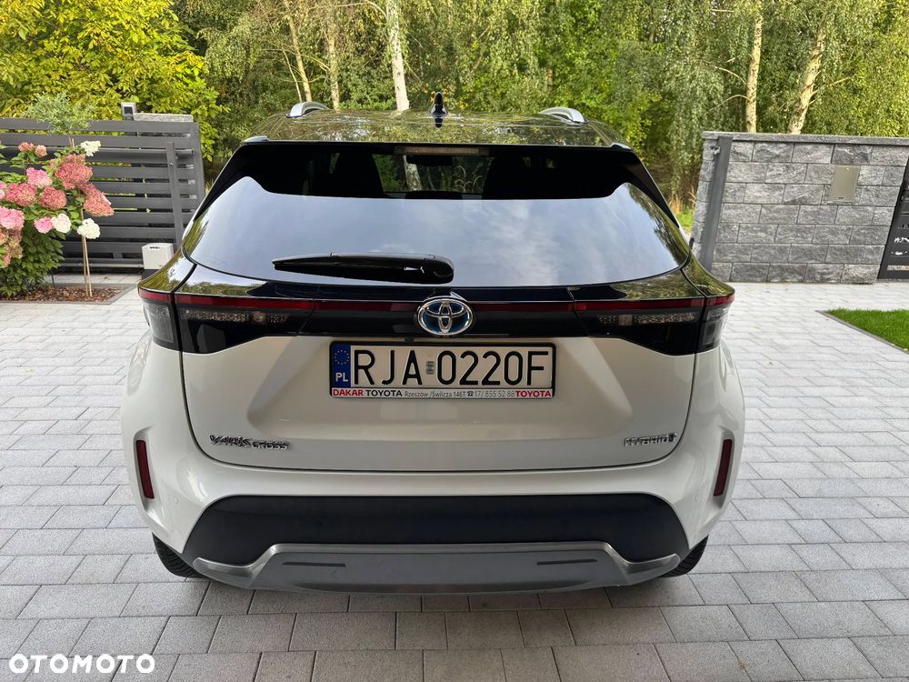 Toyota Yaris Cross Hybrid 1.5 Executive - 12