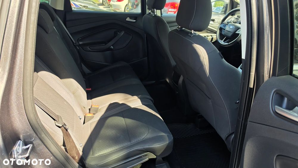Ford Kuga 1.5 EcoBoost 2x4 SYNC - 17