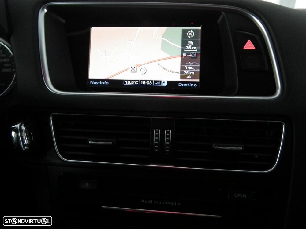 Audi Q5 2.0 TDi quattro S-line S-tronic - 27