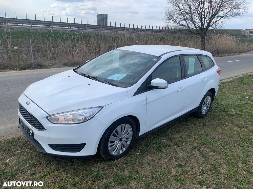 Ford Focus - 18
