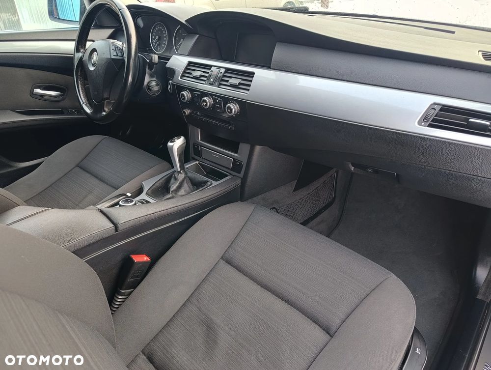 BMW Seria 5 - 11