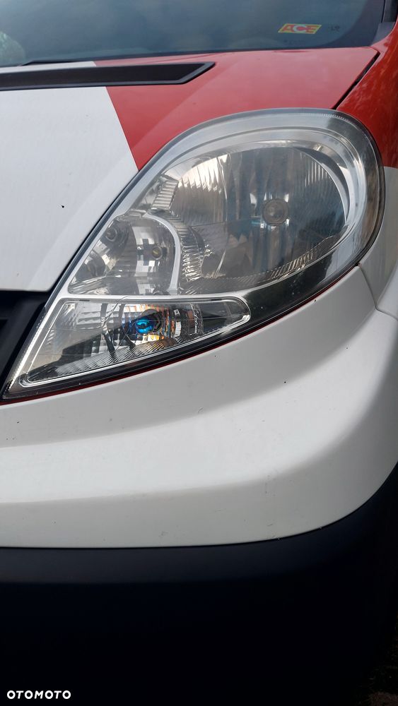 Renault Trafic - 12