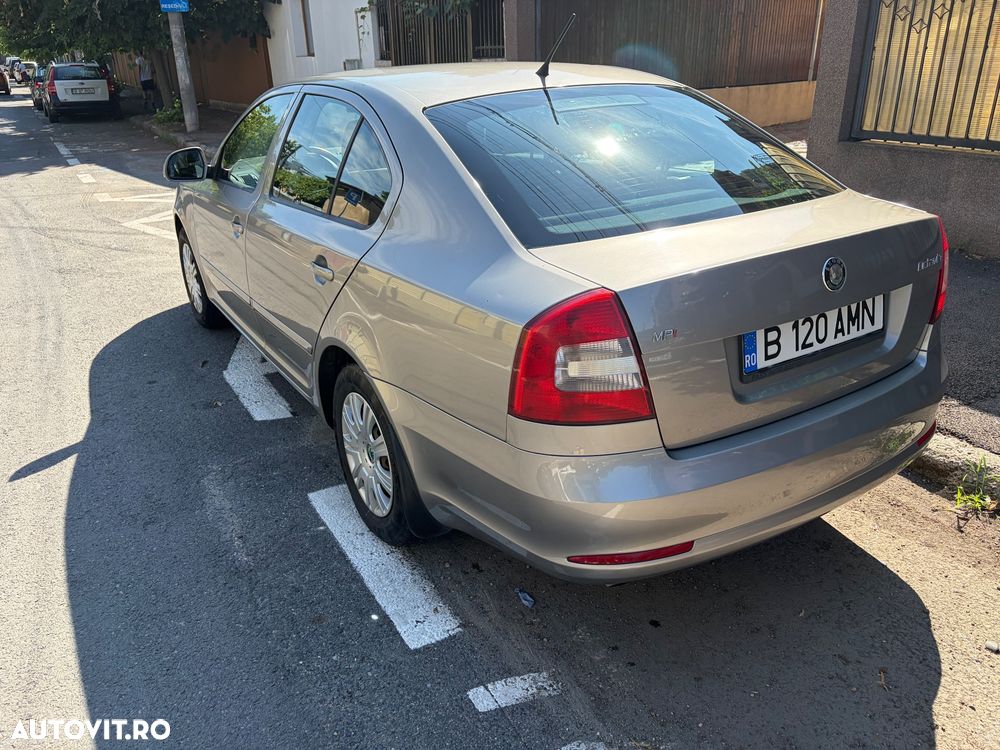 Skoda Octavia 1.6 Trend - 3