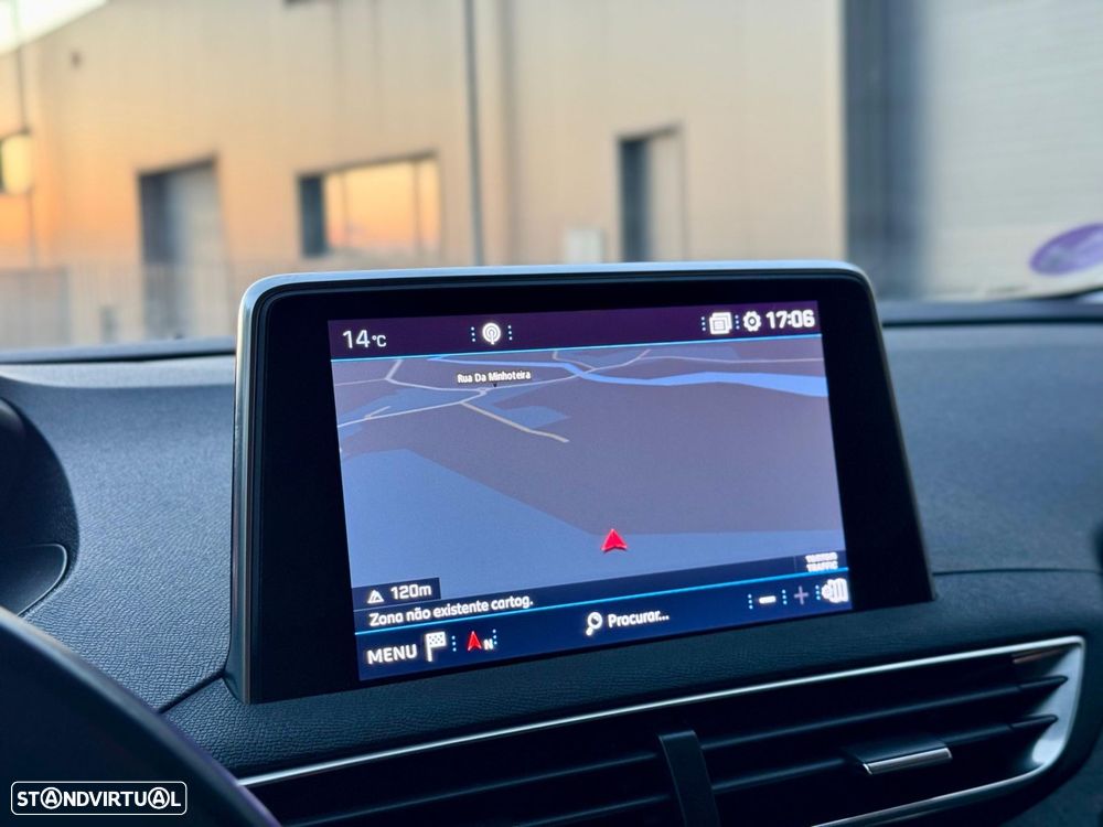 Peugeot 3008 1.2 PureTech Allure - 31