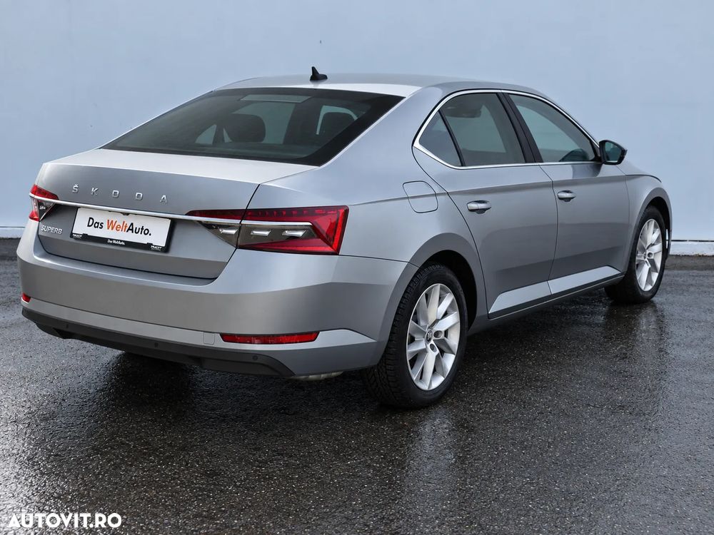 Skoda Superb 2.0 TSI DSG Ambition - 4
