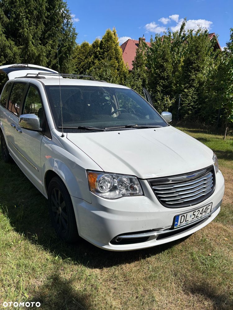 Chrysler Town & Country 3.6 Touring - 2