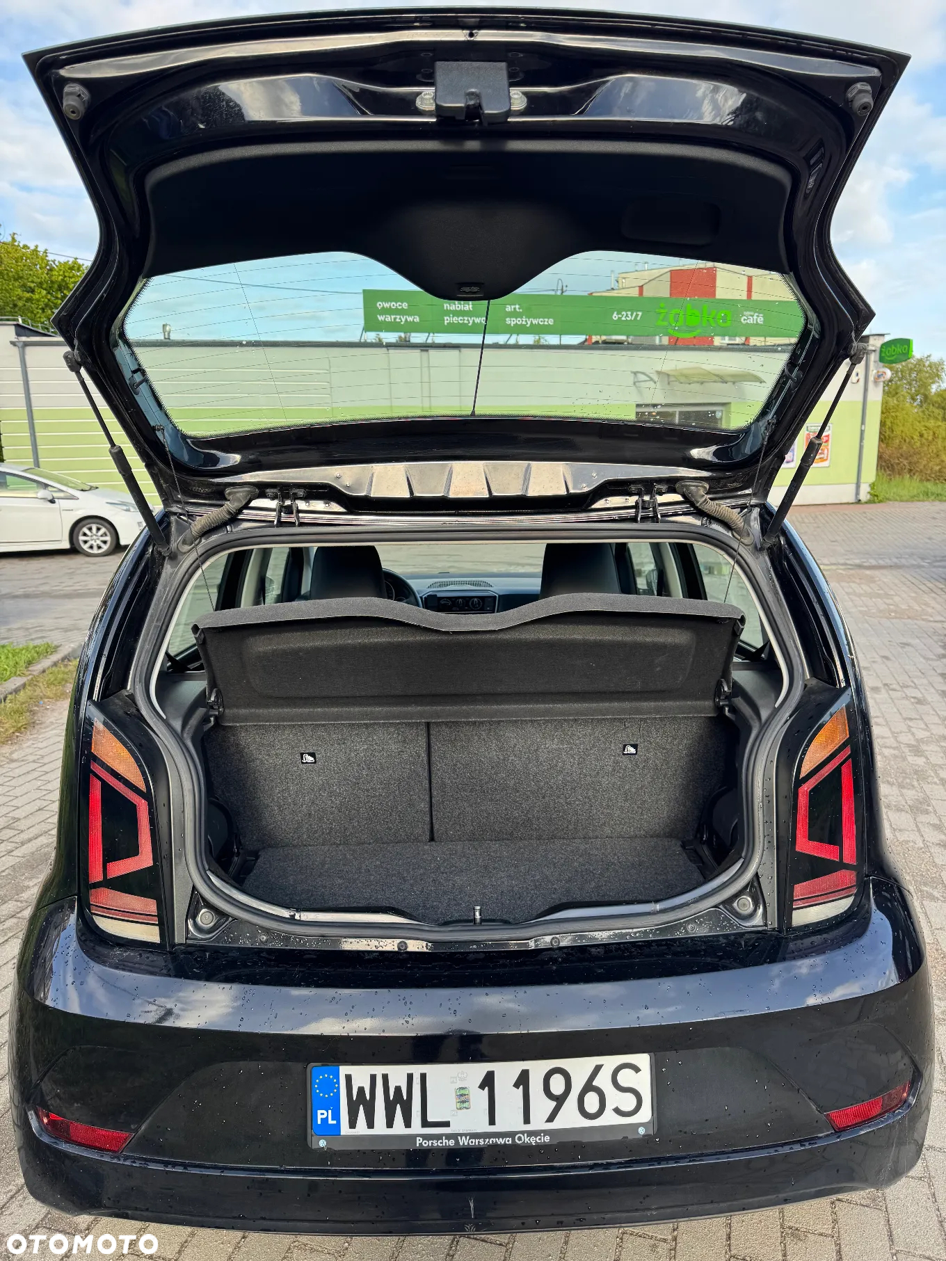Volkswagen up! - 5