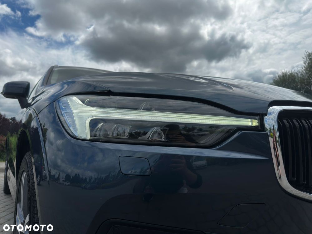 Volvo XC 60 B4 D AWD Inscription - 9