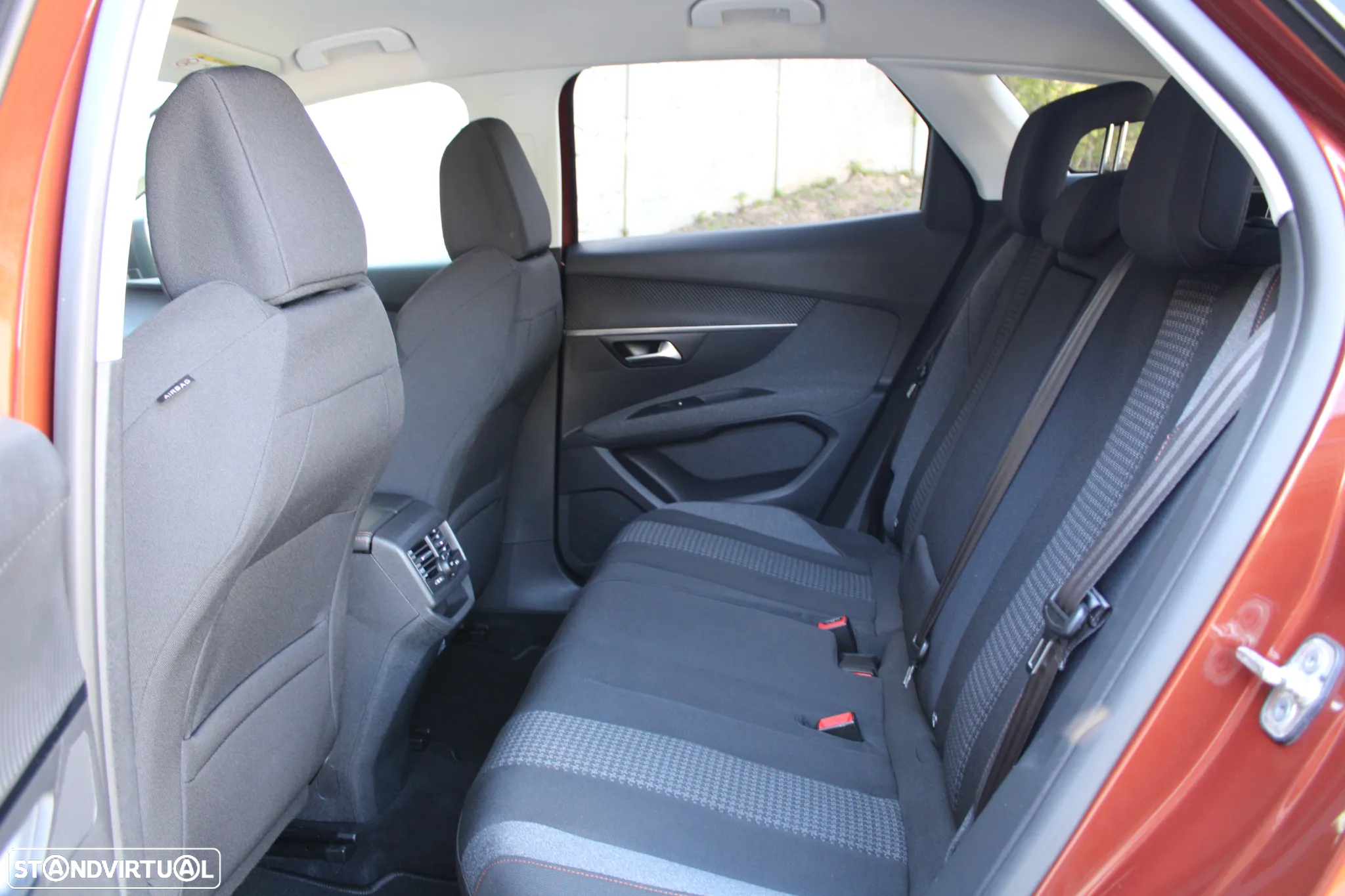 Peugeot 3008 1.5 BlueHDi Active - 12