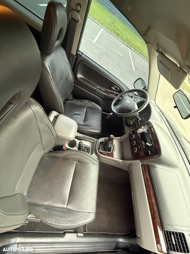 Suzuki Grand Vitara 2.0 TD A/C - 9