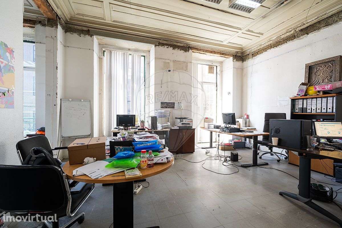 Escritório T4 para venda - Grande imagem: 3/9