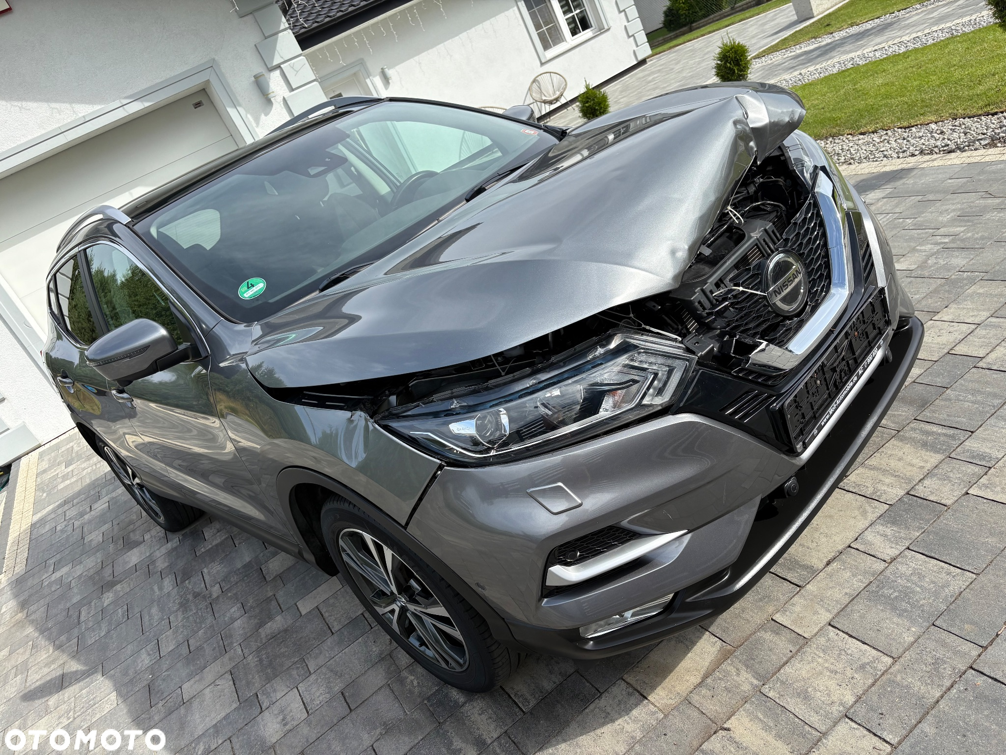 Nissan Qashqai 1.6 dCi Xtronic N-Connecta - 37