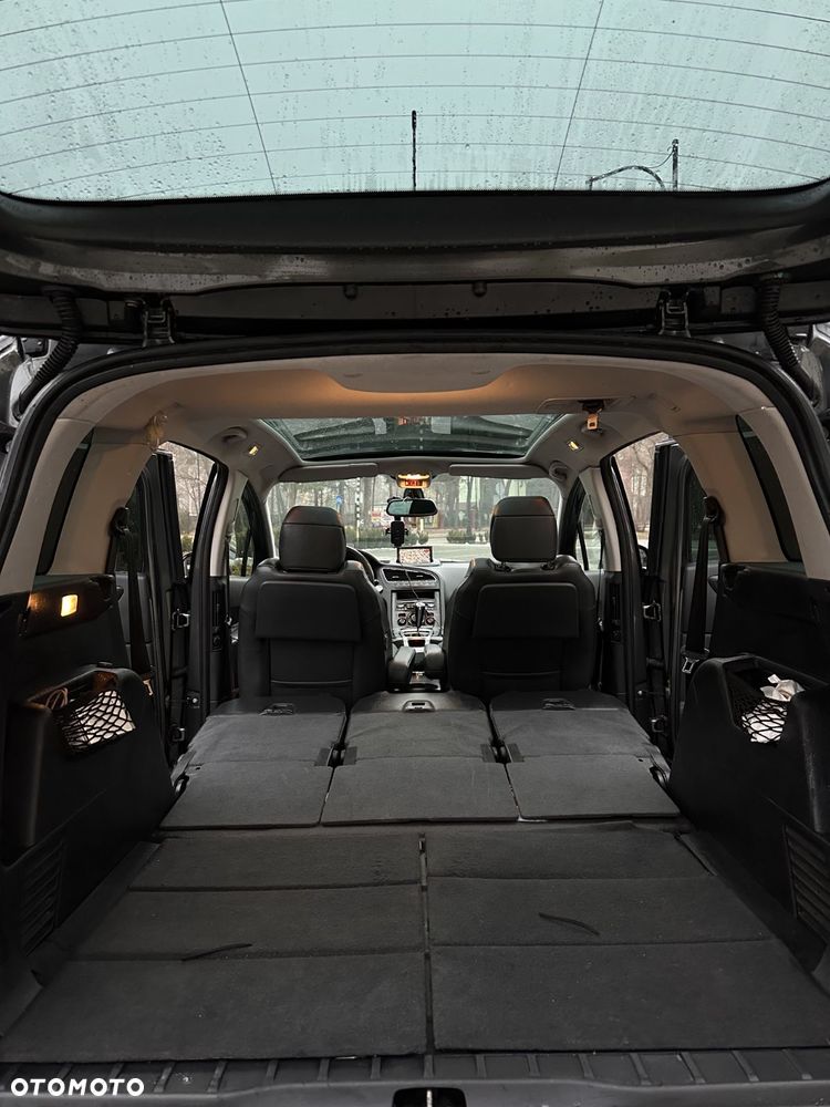 Peugeot 5008 1.6 HDi Premium - 11