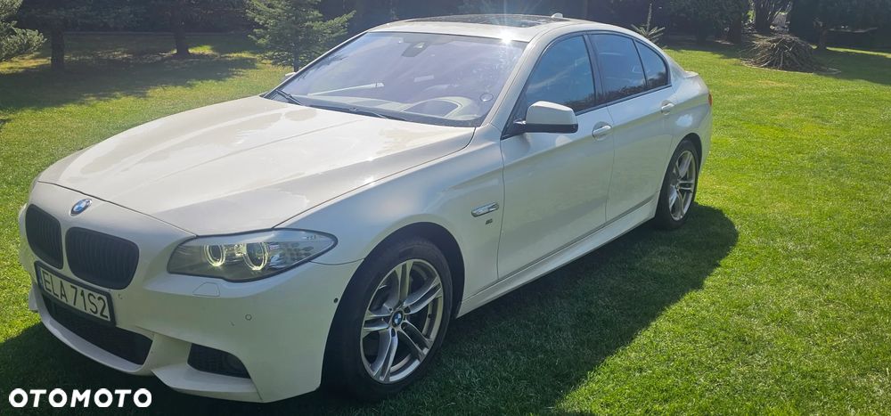BMW Seria 5 525d xDrive Luxury Line - 12