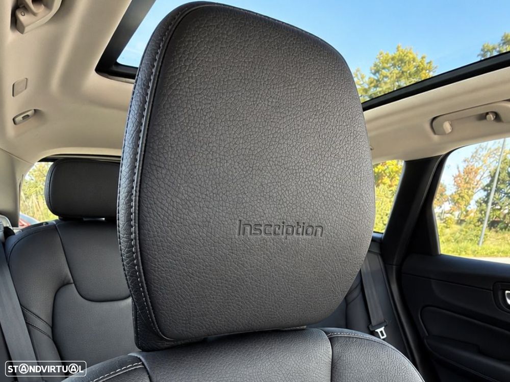 Volvo XC 60 2.0 T8 PHEV Inscription AWD - 18