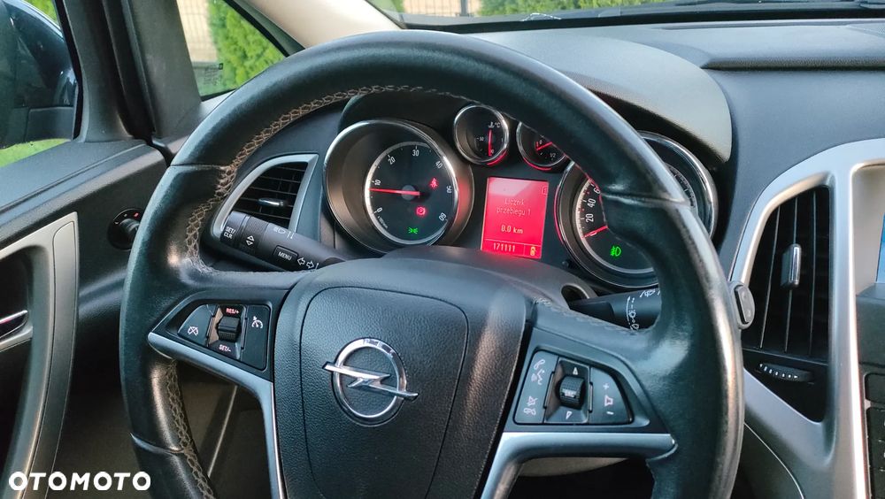 Opel Astra 1.7 CDTI DPF Color Edition - 11