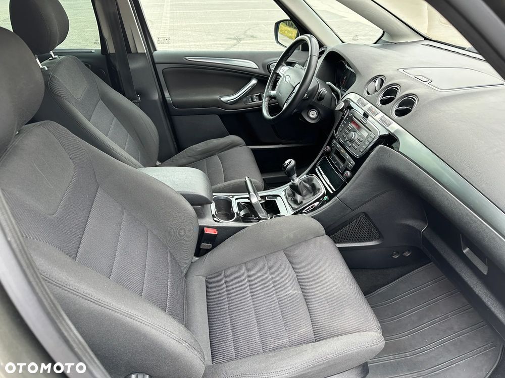 Ford S-Max 1.6 T Titanium - 22