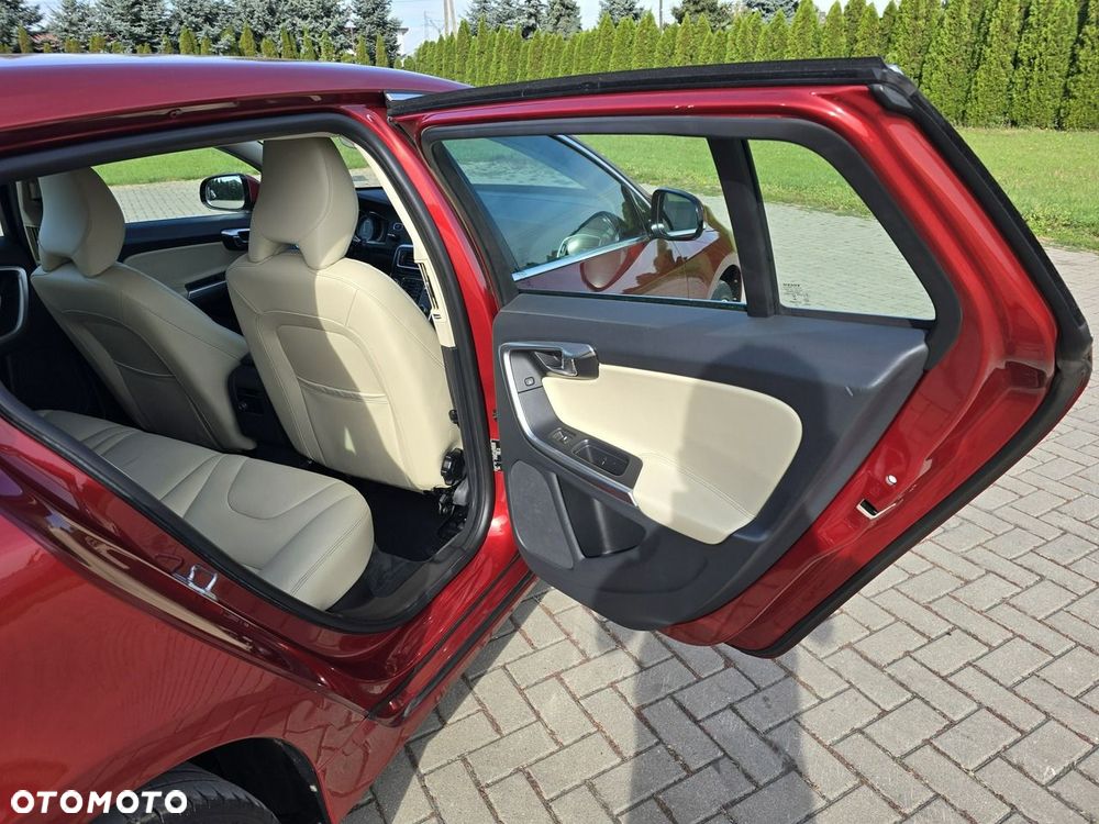 Volvo V60 - 26