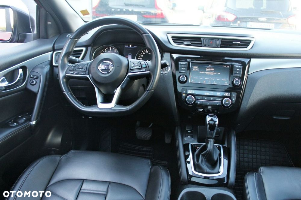 Nissan Qashqai 1.3 DIG-T DCT TEKNA+ - 19