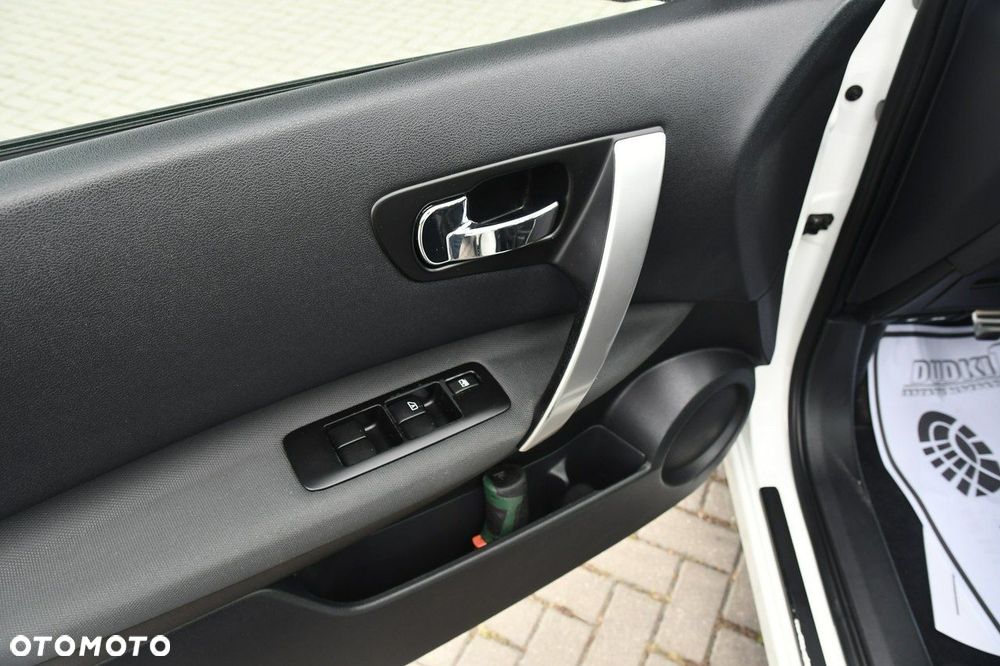 Nissan Qashqai - 11
