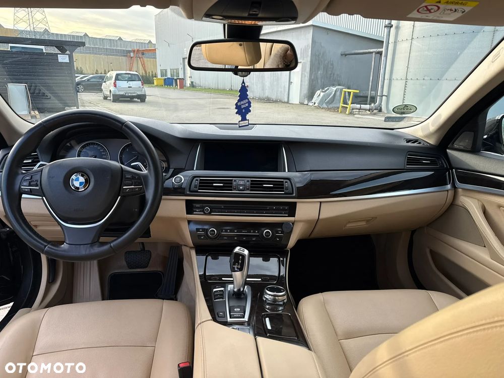 BMW Seria 5 520d - 10
