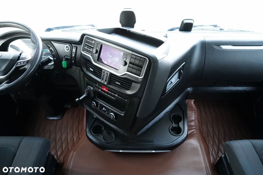 Iveco S-WAY / 490 / RETARDER / KLIMA POSTOJOWA - 32