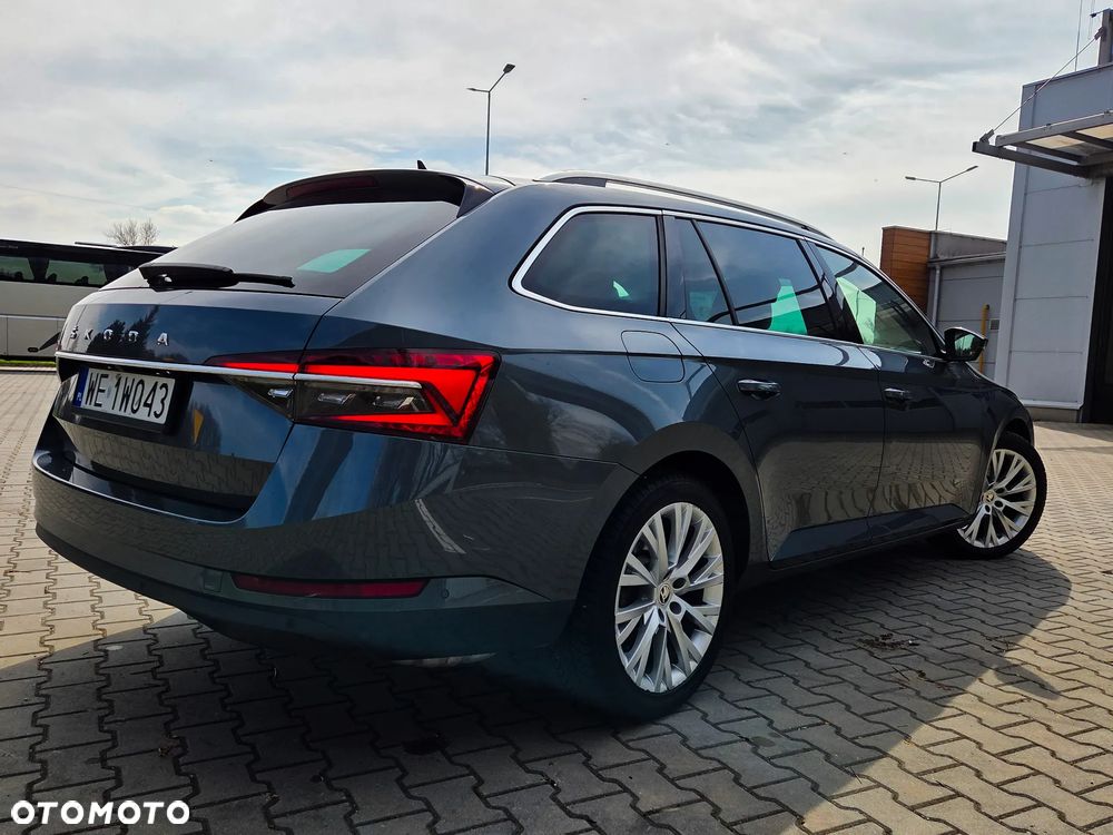 Skoda Superb 2.0 TSI Style DSG - 24