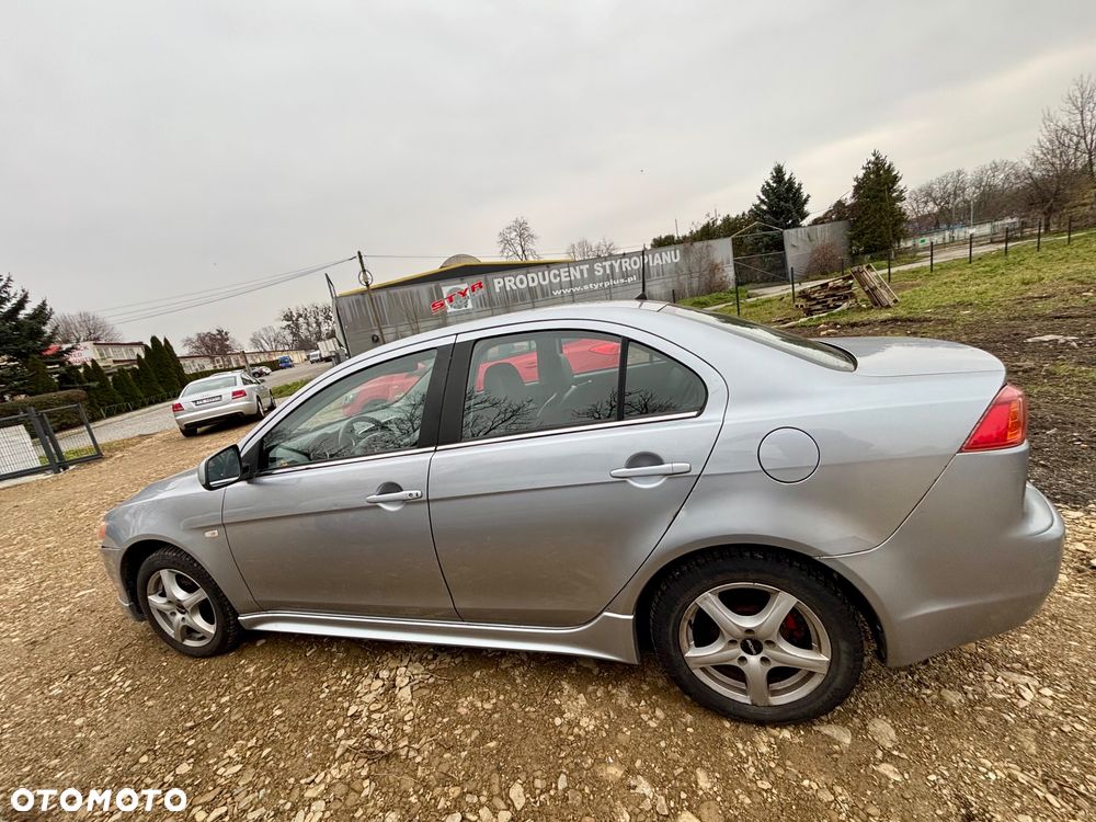Mitsubishi Lancer 2.0 DID Instyle NAVI - 6