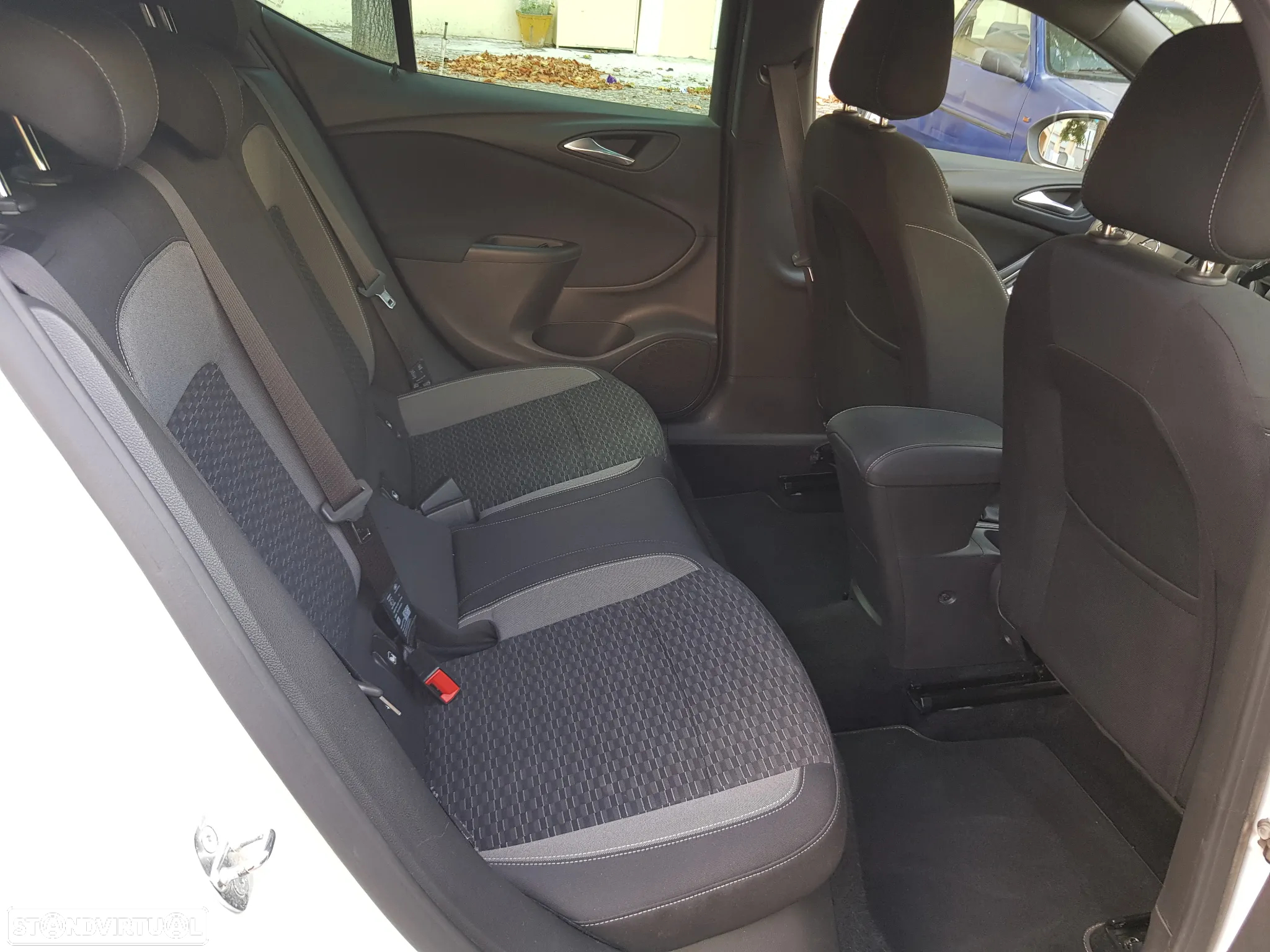Opel Astra 1.5 D GS Line S/S - 40
