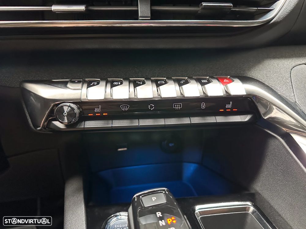 Peugeot 3008 225 e-EAT8 Allure Pack - 47
